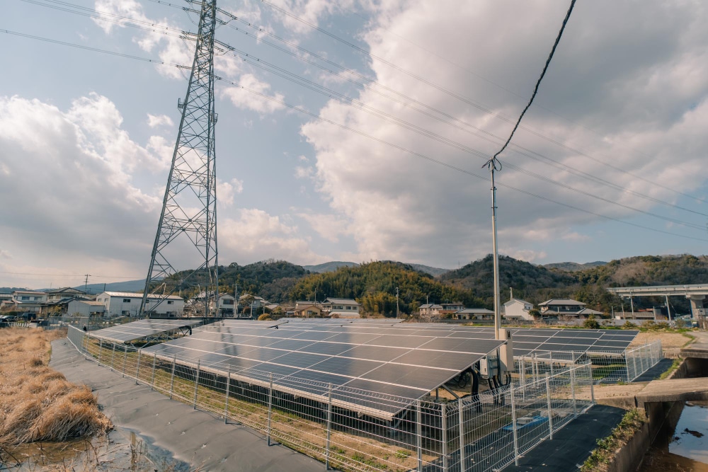How Can You Really Benefit from a Photovoltaic Solar Power Plant? Title